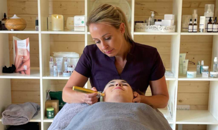 Win a 60 minute Bespoke Botanical Facial worth £65 with Surrey Sanctuary