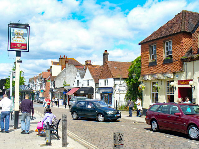Cranleigh BID launches public Wi-Fi across High Street