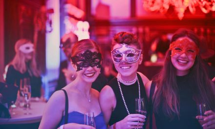 How to determine the right dress code for a Christmas party
