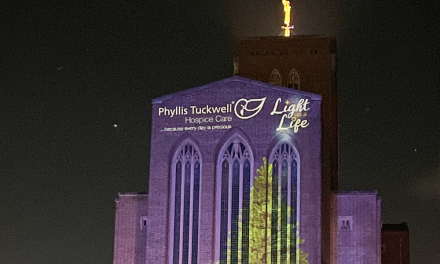 Remember Loved Ones with Light up a Life